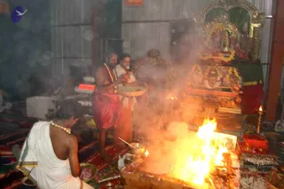 1-Agni-Samyama-Initiation_Photo_1004_IMG_0006_CMP_WM