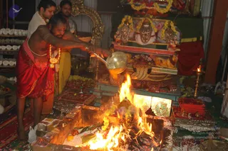 1-Agni-Samyama-Initiation_Photo_1007_IMG_0019_CMP_WM