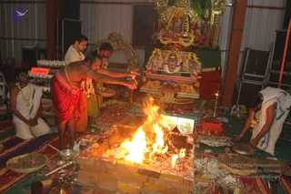 1-Agni-Samyama-Initiation_Photo_1009_IMG_0021_CMP_WM