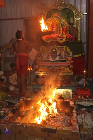 1-Agni-Samyama-Initiation_Photo_1021_IMG_0031_CMP_WM