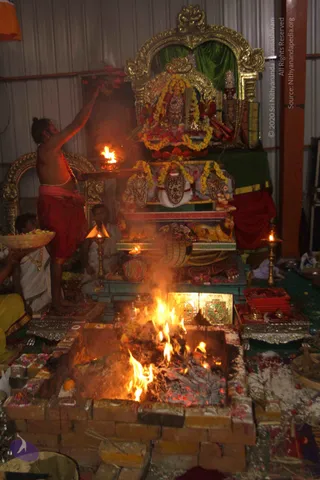 1-Agni-Samyama-Initiation_Photo_1025_IMG_0036_CMP_WM