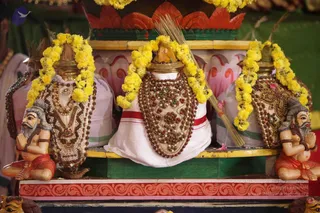 1-Agni-Samyama-Initiation_Photo_1074_IMG_9863_CMP_WM