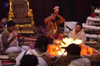 1-Agni-Samyama-Initiation_Photo_1113_IMG_9958_CMP_WM(1)