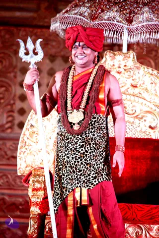 2-Darshan_Photo_1105_IMG_9798_CMP_WM
