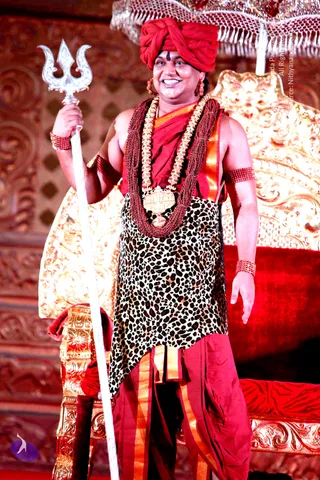 2-Darshan_Photo_1107_IMG_9800_CMP_WM