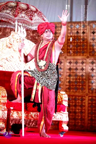 2-Darshan_Photo_1124_IMG_9830_CMP_WM
