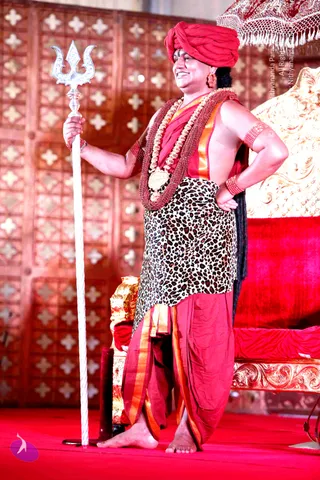 2-Darshan_Photo_1183_IMG_9961_CMP_WM