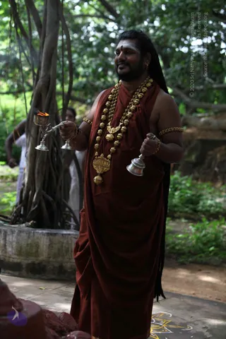 01-Guru-Peyarchi-Temple-Visit_Photo_1026_IMG_8465_CMP_WM