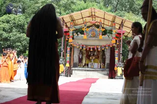 01-Guru-Peyarchi-Temple-Visit_Photo_1044_IMG_8516_CMP_WM