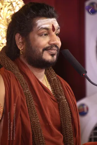 1-Nithya-Satsang_Photo_1008_IMG_1952_CMP_WM