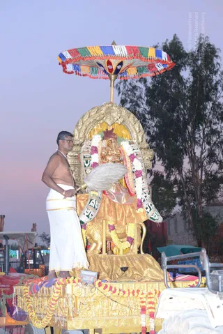 DSC_5674_CMP_WM