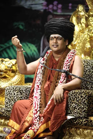 EVENING-SATSANG_Photo_1021_IMG_7199_CMP_WM