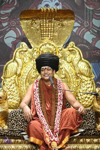 EVENING-SATSANG_Photo_1048_IMG_7310_CMP_WM