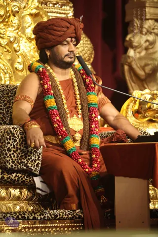 02-ANNAMAYAKOSHA-MEDITATION_Photo_1068_IMG_3197_CMP_WM
