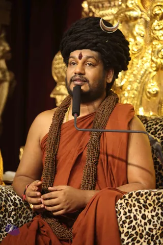 03-PRANAMAYAKOSHAS_Photo_1005_IMG_3228_CMP_WM