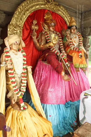 01-TEMPLE_Photo_1008_IMG_3099_CMP_WM