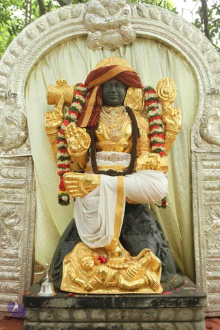 01-TEMPLE_Photo_1020_IMG_3116_CMP_WM