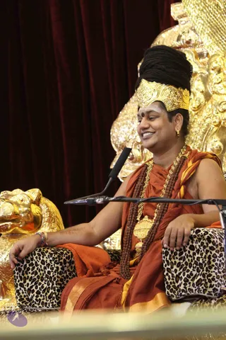3-Evening-Satsang_Photo_1000_IM01D1~1
