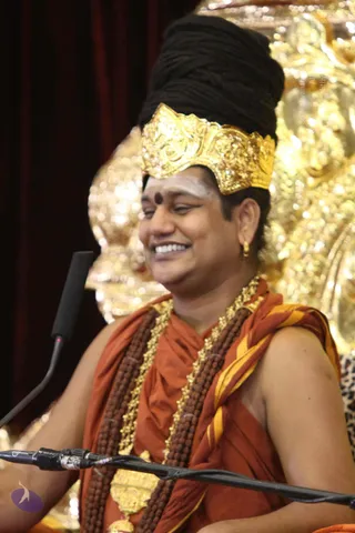3-Evening-Satsang_Photo_1042_IM82F4~1