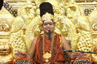 3-Evening-Satsang_Photo_1043_IM8505~1