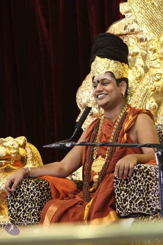 3-Evening-Satsang_Photo_1049_IMA350~1