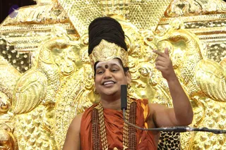 3-Evening-Satsang_Photo_1054_IMB8A1~1