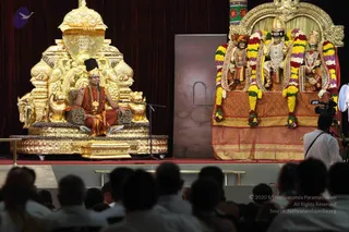 3-Evening-Satsang_Photo_1065_IMD680~1