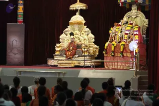 3-Evening-Satsang_Photo_1071_IME869~1