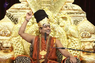 3-Evening-Satsang_Photo_1075_IMF1A3~1