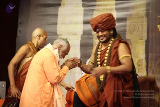 1-Nithya-Satsang_Photo_1002_IMG_2505_CMP_WM