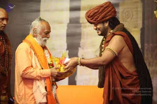 1-Nithya-Satsang_Photo_1006_IMG_2511_CMP_WM
