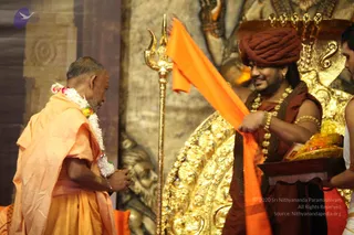 1-Nithya-Satsang_Photo_1012_IMG_2528_CMP_WM