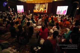 1-Nithya-Satsang_Photo_1026_IMG_2627_CMP_WM