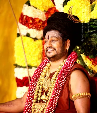 Guru-Poornima_Photo_1004_IMG_4231_CMP_WM