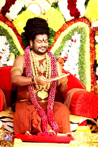 Guru-Poornima_Photo_1015_IMG_4588_CMP_WM