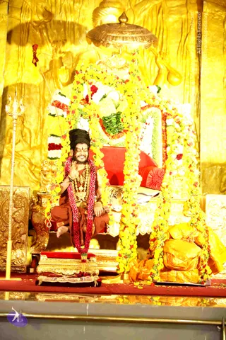 Guru-Poornima_Photo_1030_IMG_4713_CMP_WM