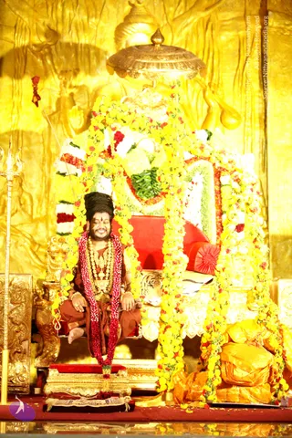 Guru-Poornima_Photo_1032_IMG_4715_CMP_WM