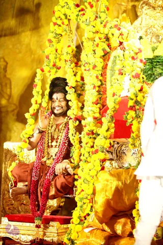 Guru-Poornima_Photo_1043_IMG_4810_CMP_WM
