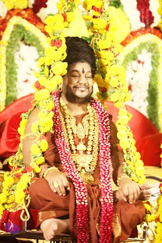 Guru-Poornima_Photo_1051_IMG_4819_CMP_WM