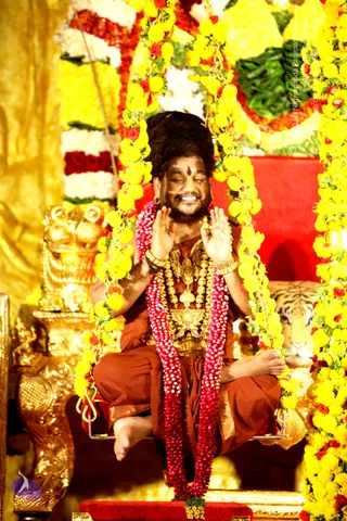 Guru-Poornima_Photo_1061_IMG_4876_CMP_WM