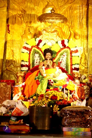 Guru-Poornima_Photo_1088_IMG_5311_CMP_WM