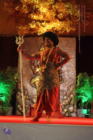 1-SHUDDADVAITAM-DARSHAN-DAY-1_Photo_1000_IMG_7153_CMP_WM