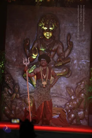 1-SHUDDADVAITAM-DARSHAN-DAY-1_Photo_1005_IMG_8292_CMP_WM