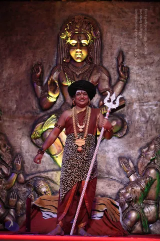 1-SHUDDADVAITAM-DARSHAN-DAY-1_Photo_1040_IMG_8342_CMP_WM