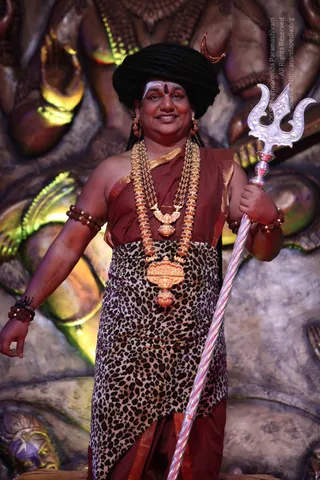 1-SHUDDADVAITAM-DARSHAN-DAY-1_Photo_1047_IMG_8349_CMP_WM