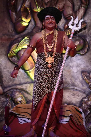 1-SHUDDADVAITAM-DARSHAN-DAY-1_Photo_1051_IMG_8353_CMP_WM
