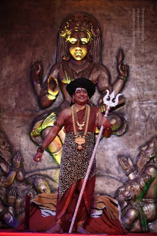 1-SHUDDADVAITAM-DARSHAN-DAY-1_Photo_1053_IMG_8355_CMP_WM