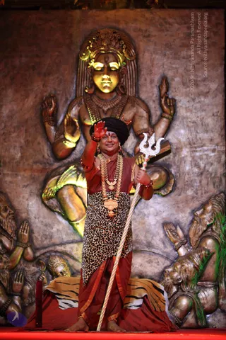 1-SHUDDADVAITAM-DARSHAN-DAY-1_Photo_1061_IMG_8363_CMP_WM