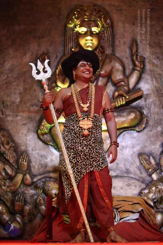 1-SHUDDADVAITAM-DARSHAN-DAY-1_Photo_1085_IMG_8395_CMP_WM