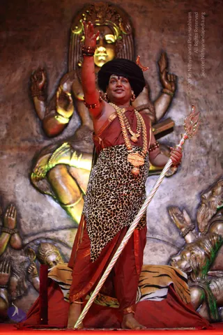1-SHUDDADVAITAM-DARSHAN-DAY-1_Photo_1093_IMG_8412_CMP_WM